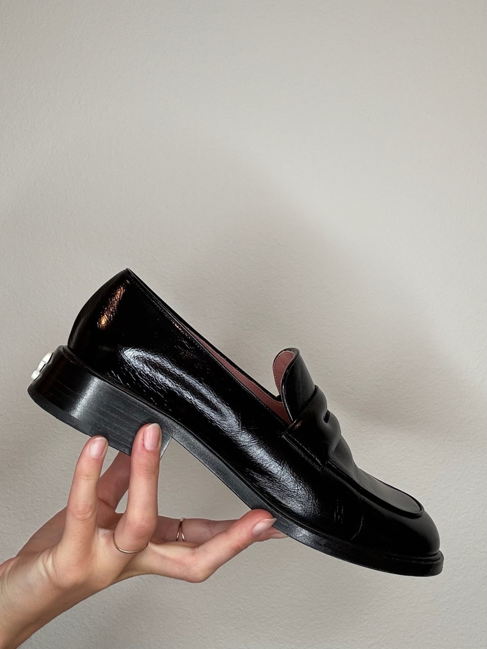 CHANEL Black Patent Leather Loafers with White CC Heel Accents - Picture 2 of 4